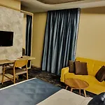 Code Szálloda 4*