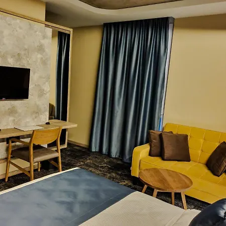 Code Hotel 4*